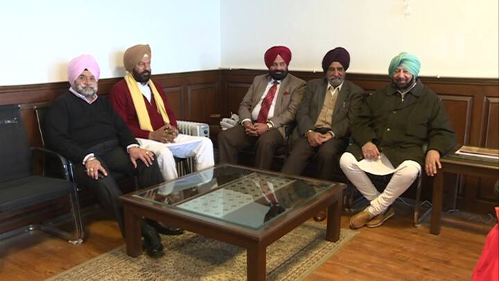 ਇਸ ਮੌਕੇ ਉਨ੍ਹਾਂ ਨਾਲ ਕਈ ਲੀਡਰ ਵੀ ਹਾਜ਼ਰ ਸਨ।