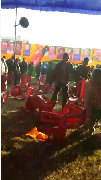 ਫਿਰ ਐਸਐਸਪੀ ਗੁਰਦਾਸਪੁਰ ਸਾਹਮਣੇ ਪੇਸ਼ ਕਰਨ ਉਪਰੰਤ ਦੇਰ ਸ਼ਾਮ ਉਨ੍ਹਾਂ ਨੂੰ ਰਿਹਾਅ ਕਰ ਦਿੱਤਾ ਗਿਆ।