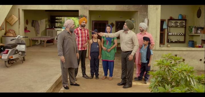 ਇਸ ਫਿਲਮ ਦਾ ਸੰਗੀਤ ਵੇਹਲੀ ਜਨਤਾ ਰਿਕਾਰਡਸ ਦੇ ਲੇਬਲ ਤੋਂ ਰਿਲੀਜ਼ ਹੋਵੇਗਾ।