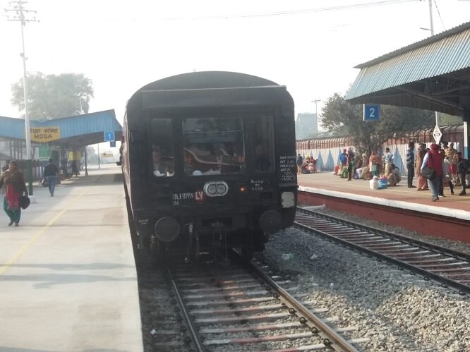 ਇਸ ਤੋਂ ਬਾਅਦ ਜੀਐਮ ਨੇ ਮੋਗਾ ਸਟੇਸ਼ਨ ਦਾ ਦੌਰਾ ਵੀ ਕੀਤਾ।