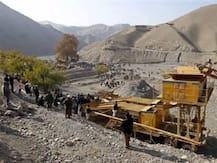 ਨਦੀ ਨੇੜਿਓਂ ਸੋਨਾ ਕੱਢਣ ਗਏ ਪਿੰਡ ਵਾਲਿਆਂ ਨਾਲ ਹਾਦਸਾ, 30 ਮੌਤਾਂ