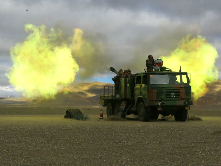 Chinese military equips troops in Tibet with mobile howitzers ਚੀਨ ਨੇ ਭਾਰਤੀ ਸਰਹੱਦ 'ਤੇ ਬੀੜੀਆਂ ਤੋਪਾਂ, ਫੌਜ ਨੂੰ ਜੰਗ ਲਈ ਤਿਆਰ ਰਹਿਣ ਦਾ ਹੁਕਮ