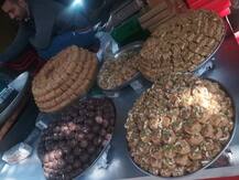 ਆਜ਼ਾਦੀ ਤੋਂ ਪਹਿਲਾਂ ਦੀਆਂ ਦੁਕਾਨਾਂ \'ਤੇ ਇੰਝ ਤਿਆਰ ਹੁੰਦੀ ਹੈ ਲੋਹੜੀ ਦੀ ਵਿਸ਼ੇਸ਼ ਮਿਠਾਈ