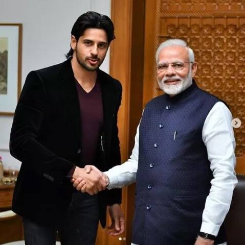  ਇਸ ਮੁਲਾਕਾਤ ਵਿੱਚ ਵੱਡੇ ਤੇ ਨੌਜਵਾਨ ਸਿਤਾਰੇ ਨਜ਼ਰ ਆਏ।