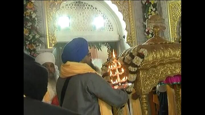 ਇਸ ਉਪਰੰਤ ਤਖਤ ਸਾਹਿਬ ਦੀ ਪਾਵਨ ਮਰਿਯਾਦਾ ਅਨੁਸਾਰ ਆਰਤੀ ਕੀਤੀ ਗਈ। 