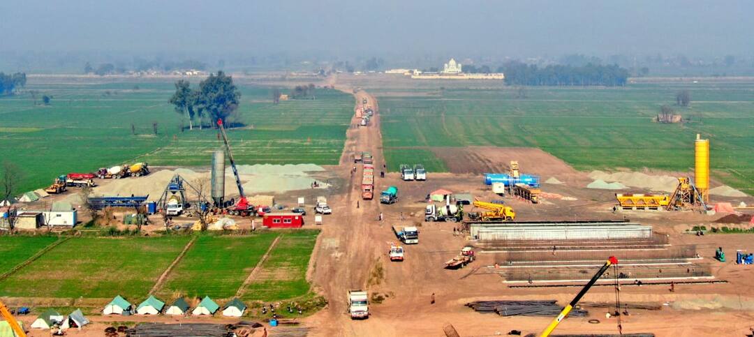 work continue on kartarpur corridor ਭਾਰਤ-ਪਾਕਿ ਦੇ ਤਣਾਅ ਦਾ ਕਰਤਾਰਪੁਰ ਲਾਂਘੇ 'ਤੇ ਸਾਇਆ