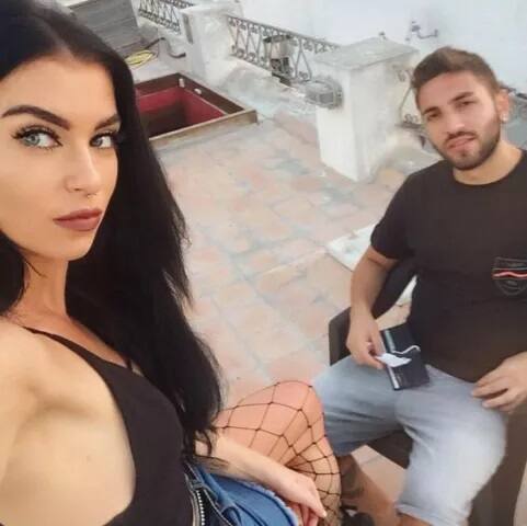 ਹੁਣ ਤਕ ਦੋਵੇਂ ਇੱਕ-ਦੂਜੇ ਦੀ ਭਾਸ਼ਾ ਨੂੰ ਥੋੜ੍ਹਾ-ਥੋੜ੍ਹਾ ਸਮਝਣ ਲੱਗ ਪਏ ਹਨ। ਹੁਣ ਦੋਵਾਂ ਨੂੰ ਇੱਕ-ਦੂਜੇ ਦੀ ਭਾਸ਼ਾ ਸਮਝਣ ਲਈ ਕਿਸੇ ਮਦਦ ਦੀ ਲੋੜ ਨਹੀਂ ਪੈਂਦੀ। ਦੋਵੇਂ ਇੰਗਲਿਸ਼ ਤੇ ਇਟੈਲੀਅਨ ਭਾਸ਼ਾ ਬੋਲਦੇ ਹਨ।