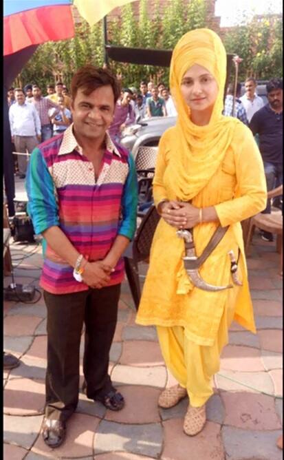 ਇਸ ਮਾਮਲੇ ਸਬੰਧੀ ਪੁਲਿਸ ਦੇ ਆਹਲਾ ਅਧਿਕਾਰੀਆਂ ਨੇ ਕਿਹਾ ਕਿ ਇੰਨ੍ਹਾ ਦਾ ਘਰੇਲੂ ਮਾਮਲਾ ਬੜੀ ਦੇਰ ਤੋਂ ਚੱਲ ਰਿਹਾ ਹੈ। ਹੁਣ ਪੁਲਿਸ ਮਾਮਲੇ ਦੀ ਜਾਂਚ ਕਰ ਰਹੀ ਹੈ। ਪੁਲਿਸ ਨੇ ਕਿਹਾ ਹੈ ਕਿ ਜੋ ਵੀ ਦੋਸ਼ੀ ਪਾਇਆ ਗਿਆ ਉਸ ਖ਼ਿਲਾਫ਼ ਸਖ਼ਤ ਕਾਰਵਾਈ ਕੀਤੀ ਜਾਏਗੀ।