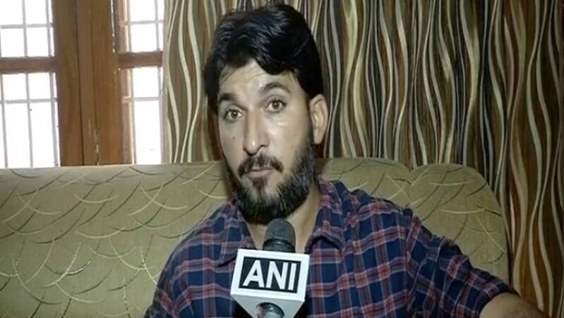 journalist-chhatrapati-murder-case-son-anshul-chhatrapati-against-ram-rahim-dera-sirsa ਸਿਆਸੀ ਪਾਰਟੀਆਂ ਇੰਝ ਬਣੀਆਂ ਰਹੀਆਂ ਡੇਰਾ ਮੁਖੀ ਲਈ ਢਾਲ, ਛਤਰਪਤੀ ਦੇ ਬੇਟੇ ਨੇ ਕੀਤਾ ਖੁਲਾਸਾ