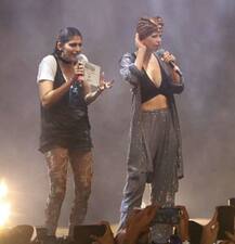 ‘ਗਲੀ ਬੁਆਏ’ ਦਾ ਮਿਊਜ਼ਿਕ ਲੌਂਚ, ਸਟਾਰਸ ਨੇ ਕੀਤਾ ਲਾਈਵ ਪ੍ਰਫਾਰਮ, ਵੇਖੋ ਤਸਵੀਰਾਂ