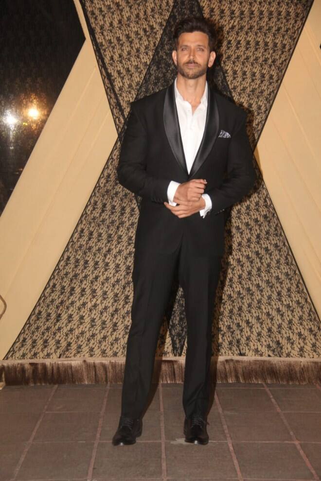 ਇਸ ਪਾਰਟੀ ‘ਚ ਬੀ-ਟਾਊਨ ਦੇ ਕਾਫੀ ਸਿਤਾਰੇ ਸ਼ਾਮਲ ਹੋਏ।