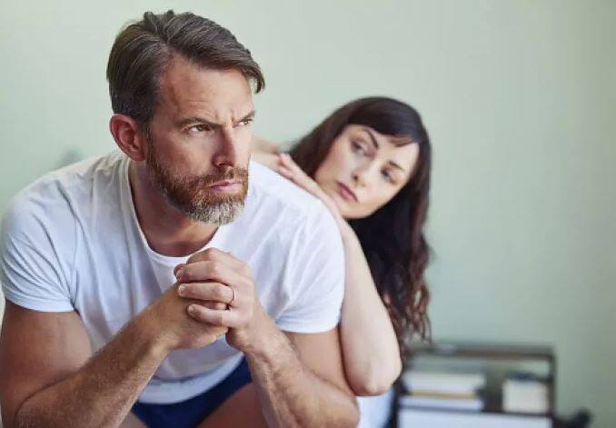 ਕੁਝ ਸਮੇਂ ਬਾਅਦ ਜੇਨੀਫਰ ਹਸਤਪਾਲ ਤੋਂ ਇੱਕ ਦਿਨ ਜਲਦੀ ਘਰ ਆ ਗਈ ਤਾਂ ਇੱਕ ਵਾਰ ਫੇਰ ਉਸ ਨੇ ਕ੍ਰਿਸ ਨੂੰ ਗੈਰੇਜ ‘ਚ ਇੱਕ ਹੋਰ ਔਰਤ ਸਬੰਧ ਬਣਾਉਂਦੇ ਦੇਖਿਆ। ਜਿਸ ਤੋਂ ਬਾਅਦ ਜੇਨੀਫਰ ਹਸਤਾਲ ਬਿਨਾ ਕੁਝ ਬੋਲੇ ਵਾਪਸ ਹਸਪਤਾਲ ਆ ਗਈ ਅਤੇ ਇਸ ਵਾਰੇ ਉਸ ਨੇ ਰੇਡੀਕਟ ‘ਤੇ ਆਪਬੀਤੀ ਲਿਖੀ।