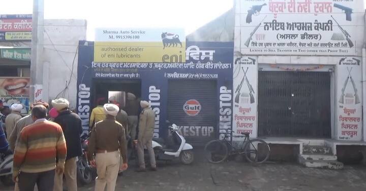 ਪੁਲਿਸ ਪਾਰਟੀ ਦੀਆਂ ਟੀਮਾਂ ਬਣਾ ਕੇ ਪੂਰੇ ਜ਼ਿਲ੍ਹੇ ਵਿੱਚ ਤਾਇਨਾਤ ਕਰ ਦਿੱਤੀਆਂ ਗਈਆਂ ਹਨ ਅਤੇ ਸੰਵੇਦਨਸ਼ੀਲ ਥਾਵਾਂ ’ਤੇ ਚੌਕਸੀ ਵਧਾ ਦਿੱਤੀ ਗਈ ਹੈ।