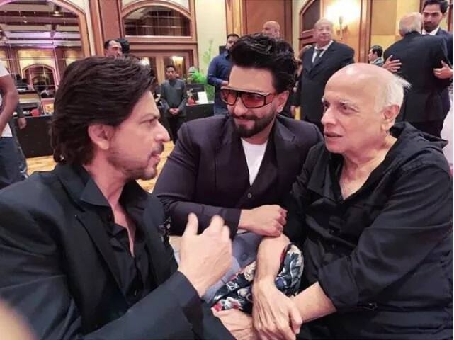 ਪ੍ਰੋਗਰਾਮ ਦੌਰਾਨ ਸ਼ਾਹਰੁਖ਼ ਖ਼ਾਨ, ਰਣਵੀਰ ਸਿੰਘ ਤੇ ਮਹੇਸ਼ ਭੱਟ ਨਾਲ ਗੁਫ਼ਤਗੂ ਕਰਦੇ ਨਜ਼ਰ ਆਏ। 