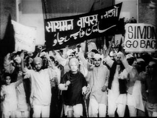  ਇਸ ਦੇ ਬਾਅਦ 7 ਜਨਵਰੀ ਨੂੰ ਇਨ੍ਹਾਂ ਦੇ ਖਿਲਾਫ ਅਦਾਲਤ ਵਿੱਚ ਕੇਸ ਪੇਸ਼ ਕੀਤਾ ਤਾਂ ਇਨ੍ਹਾਂ ਨੇ ਅਦਾਲਤ ਦੀ ਪ੍ਰਕਿਰਿਆ ਵਿੱਚ ਭਾਗ ਲੈਣੋਂ ਮਨ੍ਹਾ ਕਰ ਦਿੱਤਾ। ਉਨ੍ਹਾਂ ਕਿਹਾ ਕਿ ਉਨ੍ਹਾਂ ਨੂੰ ਬ੍ਰਿਟਿਸ਼ ਕਾਨੂੰਨ ਵਿੱਚ ਯਕੀਨ ਨਹੀ ਹੈ। ਗ੍ਰਿਫ਼ਤਾਰੀ ਦੇ ਬਾਅਦ ਲਾਲਾ ਲਾਜਪਤ ਰਾਏ ਨੂੰ ਦੋ ਸਾਲ ਦੀ ਸਜ਼ਾ ਸੁਣਾਈ ਗਈ।