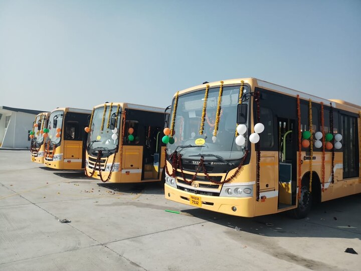 brts launched in amritsar for faster city transportation ਗੁਰੂ ਨਗਰੀ ਨੂੰ ਮਿਲੀ ਮੈਟਰੋ ਬੱਸ ਸੇਵਾ, ਵਿਦਿਆਰਥੀਆਂ ਨੂੰ ਝੂਟੇ ਮੁਫ਼ਤ ਤੇ ਬਜ਼ੁਰਗਾਂ ਨੂੰ ਵੱਡੀ ਛੋਟ