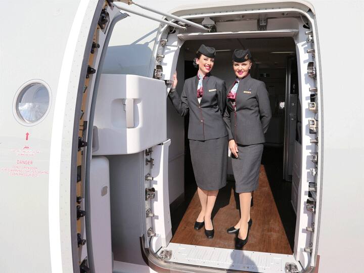 ਰਿਪੋਰਟ ‘ਚ ਬੇਨਾਮ ਟ੍ਰੈਵਲ ਬਲਾਗਰ ਨੇ ਯਾਤਰੀਆਂ ਨੂੰ ਅਪੀਲ ਕੀਤੀ ਹੈ ਕਿ ਕਿਸੇ ਵੀ ਫਲਾਈਟ ਅਟੈਂਡੈਂਟ ਦੀ ਸ਼ਿਕਾਇਤ ਕਰਨ ਤੋਂ ਪਹਿਲਾਂ ਤੁਹਾਨੂੰ ਇੱਕ ਵਾਰ ਜ਼ਰੂਰ ਸੋਚ ਲੈਣਾ ਚਾਹੀਦਾ ਹੈ ਕਿਉਂਕਿ ਤੁਹਾਡੀ ਇੱਕ ਸ਼ਿਕਾਇਤ ਨਾਲ ਕਿਸੇ ਦੀ ਨੌਕਰੀ ਜਾ ਸਕਦੀ ਹੈ।