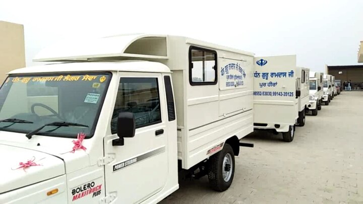 ਦਰਅਸਲ ਗੁਰੂ ਰਾਮਦਾਸ ਲੰਗਰ ਸੇਵਾ ਵੱਲੋਂ ਕਰੋੜਾਂ ਦੀ ਲਾਗਤ ਨਾਲ ‘ਲੰਗਰ ਰਸੋਈ’ ਬਣਾਈ ਗਈ ਹੈ ਜਿੱਥੋਂ ਰੋਜ਼ਾਨਾ ਲੱਖਾਂ ਰੁਪਏ ਦਾ ਭੋਜਨ ਤਿਆਰ ਕਰਕੇ ਪੰਜਾਬ ਦੇ ਵੱਖ-ਵੱਖ ਹਸਪਤਾਲਾਂ ਵਿੱਚ ਭੇਜਿਆ ਜਾਵੇਗਾ।