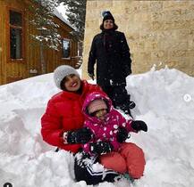 ਪ੍ਰਿਅੰਕਾ ਦੀ ਨਿੱਕ ਨਾਲ ਬਰਫ \'ਤੇ ਮਸਤੀ, ਇੰਸਟਾਗ੍ਰਾਮ \'ਤੇ ਪਾਈਆਂ ਤਸਵੀਰਾਂ