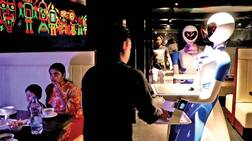 ਭਾਰਤ ‘ਚ ਖੁੱਲ੍ਹਿਆ ਪਹਿਲਾ ਰੋਬੋਟਿਕ ਰੈਸਟੋਰੈਂਟ, ਸਾਰੇ ਕੰਮ ਰੋਬੋਟ ਹੀ ਕਰਨਗੇ