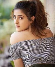 ਕ੍ਰਿਤੀ ਦੀ ਛੋਟੀ ਭੈਣ ਬਾਲੀਵੁੱਡ ‘ਚ ਐਂਟਰੀ ਲਈ ਤਿਆਰ, ਤਸਵੀਰਾਂ \'ਚ ਵੇਖੋ ਖੂਬਸੂਰਤੀ