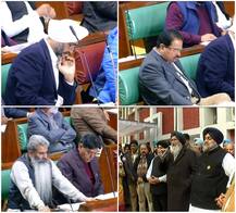 ਬਜਟ ਇਜਲਾਸ ਦੇ ਪਹਿਲੇ ਹੀ ਦਿਨ ਕਾਂਗਰਸੀਆਂ ਨੂੰ ਆਈ ਨੀਂਦ, ਕੈਮਰੇ \'ਚ ਕੈਦ ਹੋਏ ਸੁੱਤੇ ਮੰਤਰੀ