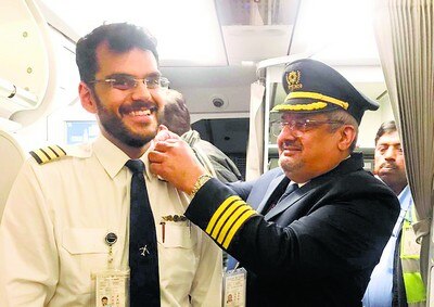 sangrur boy udayveer singh dhaliwal become youngest airline commander ਸੰਗਰੂਰ ਦੇ ਉਦੈਵੀਰ ਨੇ ਸਭ ਤੋਂ ਛੋਟੀ ਉਮਰ ਦਾ ਏਅਰਲਾਈਨ ਕਮਾਂਡਰ ਬਣ ਸਿਰਜਿਆ ਇਤਿਹਾਸ