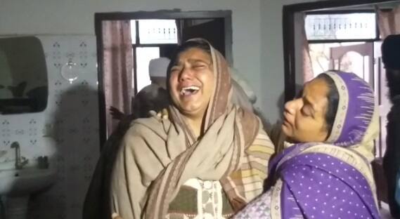 ਉਹ ਹਮਲੇ ਦੌਰਾਨ CRPF ਦੀ ਬੱਸ ਚਲਾ ਰਿਹਾ ਸੀ। ਇਸ ਅੱਤਵਾਦੀ ਹਮਲੇ ਦੌਰਾਨ ਜੈਮਲ ਸਿੰਘ ਵੀ ਸ਼ਹੀਦ ਹੋ ਗਿਆ। ਉਹ ਮੋਗਾ ਦੇ ਪਿੰਡ ਗਲੋਟੀ ਦੇ ਰਹਿਣ ਵਾਲਾ ਹੈ।