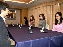 ਰੋਬੋਟ ਬਣੇ ਵਿਚੋਲੇ, 28 ਮੁੰਡੇ-ਕੁੜੀਆਂ ਦੀ ਬਣਾਈ ਗੱਲ