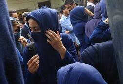 ਪੁਲਵਾਮਾ ਹਮਲੇ ਮਗਰੋਂ ਦੇਸ਼ 'ਚ ਕਸ਼ਮੀਰੀ ਵਿਦਿਆਰਥੀ ਨਿਸ਼ਾਨੇ 'ਤੇ, ਕੈਪਟਨ ਨੇ ਜਾਰੀ ਕੀਤੇ ਖਾਸ ਨਿਰਦੇਸ਼