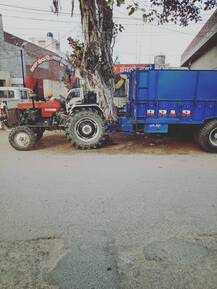 ਟਰੈਕਟਰ ਟਰਾਲੀ ਤੋਂ ਲੈ ਕੇ ਟੈਂਪੂ ਰਾਹੀਂ ਸਟੋਰ ਕੀਤੀ ਸੈਂਕੜੇ ਪੇਟੀਆਂ ਸ਼ਰਾਬ ਸਮੇਤ ਚਾਰ ਕਾਬੂ, ਮੁਲਜ਼ਮਾਂ \'ਚ ਅਕਾਲੀ-ਕਾਂਗਰਸੀ ਲੀਡਰ ਵੀ ਸ਼ਾਮਲ