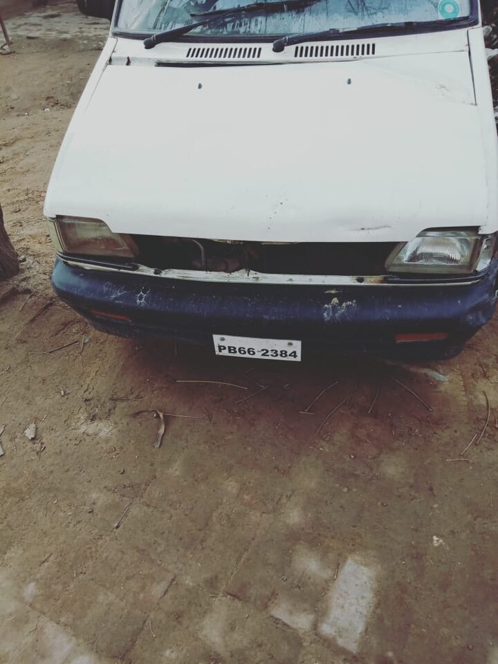 ਪੁਲਿਸ ਨੇ ਮਾਮਲੇ ਦੀ ਮੁਢਲੀ ਜਾਂਚ ਦੇ ਦੌਰਾਨ ਅਮਨਦੀਪ ਸਿੰਘ , ਅੰਗਰੇਜ਼ ਸਿੰਘ , ਜਗਦੀਪ ਸਿੰਘ ਵਾਸੀ ਬੁੱਟਰ ਕਲਾਂ ਤੇ ਜਸਵੰਤ ਸਿੰਘ ਵਾਸੀ ਬੱਧਨੀ ਖੁਰਦ ਨੂੰ ਗ੍ਰਿਫਤਾਰ ਕੀਤਾ ਹੈ। ਜਦਕਿ ਮੁਲਜ਼ਮਾਂ ਵੱਲੋਂ ਪੁੱਛਗਿਛ ਮਗਰੋਂ ਪੁਲਿਸ ਨੇ ਚਾਰ ਹੋਰਾਂ 'ਤੇ ਵੀ ਪਰਚਾ ਦਰਜ ਕਰ ਲਿਆ ਹੈ। 