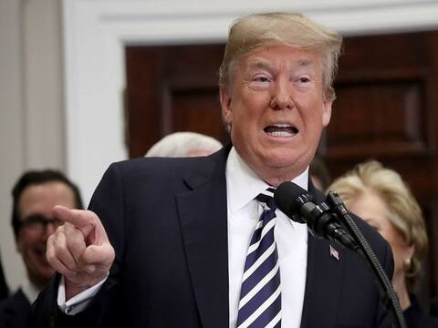 ਗੈਰਕਾਨੂੰਨੀ ਪਰਵਾਸੀਆਂ ਬਾਰੇ ਟਰੰਪ ਦਾ ਵੱਡਾ ਐਲਾਨ ਗੈਰਕਾਨੂੰਨੀ ਪਰਵਾਸੀਆਂ ਬਾਰੇ ਟਰੰਪ ਦਾ ਵੱਡਾ ਐਲਾਨ