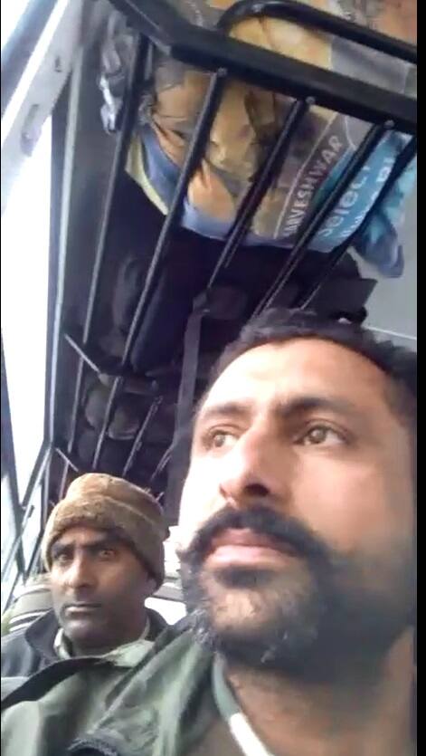 ਸ਼ਹੀਦ ਨੇ ਹਮਲੇ ਤੋਂ ਪਹਿਲਾਂ ਆਪਣੀ ਪਤਨੀ ਨੂੰ ਕਸ਼ਮੀਰ ਦੀਆਂ ਵਾਦੀਆਂ ਦੀ ਵੀਡੀਓ ਭੇਜੀ ਸੀ।