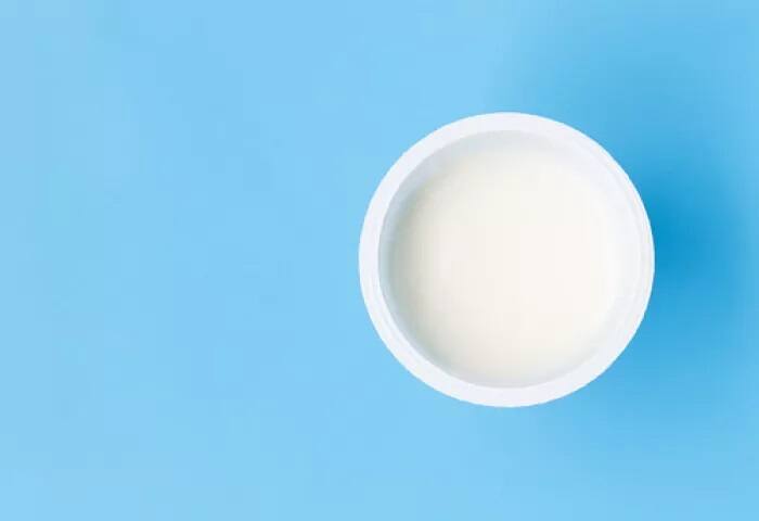 ਏਲੈਕਸ ਨੇ ਆਪਣੇ ਦਾਦਾ ਦੀ ਤਸਵੀਰ ਨਾਲ ਰੰਗ ਦੇ ਖਾਲੀ ਡੱਬਿਆਂ ਦੀ ਤਸਵੀਰ ਵੀ ਪੋਸਟ ਕੀਤੀ।