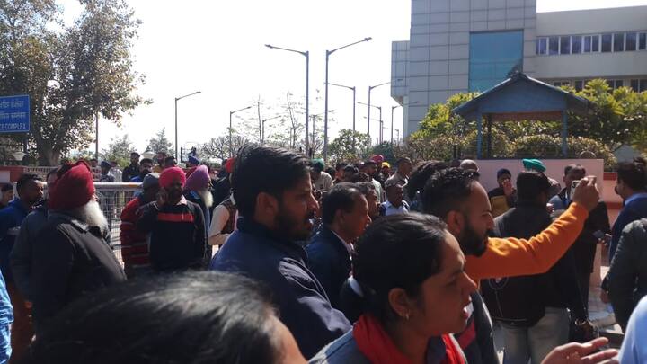 ਦੇਖੋ ਤਸਵੀਰਾਂ।