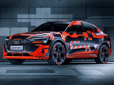 Audi ਵੱਲੋਂ ਨਵੀਂ ਇਲੈਕਟ੍ਰਿਕ SUV ਪੇਸ਼, ਇੱਕ ਵਾਰ ਦੇ ਚਾਰਜ ’ਤੇ ਚੱਲੇਗੀ 500 ਕਿਲੋਮੀਟਰ Audi ਵੱਲੋਂ ਨਵੀਂ ਇਲੈਕਟ੍ਰਿਕ SUV ਪੇਸ਼, ਇੱਕ ਵਾਰ ਦੇ ਚਾਰਜ ’ਤੇ ਚੱਲੇਗੀ 500 ਕਿਲੋਮੀਟਰ