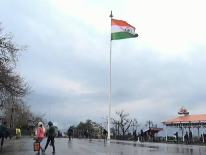 ਮੌਸਮ ਵਿਭਾਗ ਮੁਤਾਬਕ 11 ਤੋਂ 14 ਮਾਰਚ ਤਕ ਬਾਰਸ਼ ਤੇ ਬਰਫ਼ਬਾਰੀ ਦੀ ਸੰਭਾਵਨਾ ਹੈ।