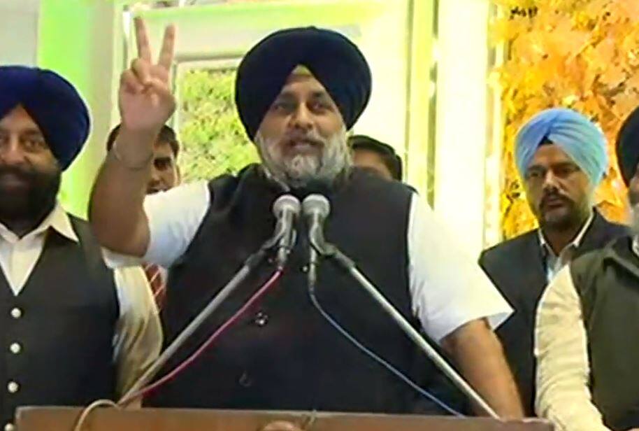 ਲੋਕ ਸਭਾ ਚੋਣਾਂ ਲਈ ਅਕਾਲੀ ਦਲ ਨੇ ਖੋਲ੍ਹਿਆ ਇੱਕ ਹੋਰ ਪੱਤਾ sukhbir badal announces charanjit singh atwal as lok sabha candidate from jalandhar ਲੋਕ ਸਭਾ ਚੋਣਾਂ ਲਈ ਅਕਾਲੀ ਦਲ ਨੇ ਖੋਲ੍ਹਿਆ ਇੱਕ ਹੋਰ ਪੱਤਾ