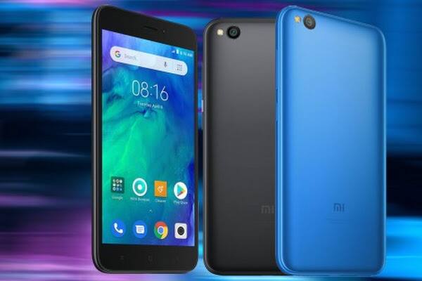 ਫੋਨ ਵਿੱਚ 8MP ਦਾ ਰੀਅਰ ਤੇ 5MP ਦਾ ਸੈਲਫੀ ਕੈਮਰਾ ਦਿੱਤਾ ਗਿਆ ਹੈ। ਕੁਨੈਕਟੀਵਿਟੀ ਦੀ ਗੱਲ ਕਰੀਏ ਤਾਂ ਇਸ ਵਿੱਚ 4G ਵੋਲਟੀ, ਡੂਅਲ ਸਿਮ, ਬਲੂਟੁੱਥ, FM, ਮਾਈਕ੍ਰੋ USB, GPS ਤੇ ਵਾਈਫਾਈ ਦੀ ਸਹੂਲਤ ਦਿੱਤੀ ਗਈ ਹੈ। ਫੋਨ ਦੀ ਬੈਟਰੀ 3000mAh ਦੀ ਹੈ ਜੋ ਸੁਪਰ ਚਾਰਜ ਸਪੋਰਟ ਕਰਦੀ ਹੈ।