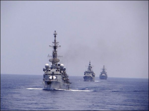 Indian Navy deploys warship in Gulf region following spiralling tension between US, Iran ਅਮਰੀਕਾ ਤੇ ਇਰਾਨ ਵਿਚਾਲੇ ਖੜਕੀ, ਭਾਰਤ ਫੌਜ ਨੇ ਵੀ ਖਿੱਚੀ ਤਿਆਰੀ