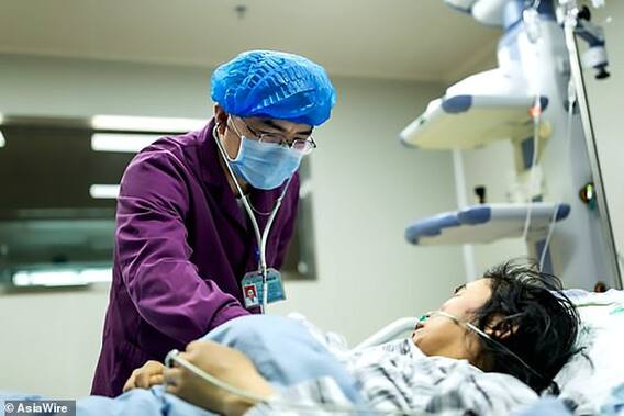 ਖ਼ੁਦ ਨੂੰ ਸਿਹਤਮੰਦ ਰੱਖਣ ਲਈ ਔਰਤ ਨੇ ਜੂਸ ਪੀਣ ਦੀ ਥਾਂ ਲਾਏ ਇਸ ਦੇ ਟੀਕੇ, ਫਿਰ ਕੀ ਹੋਇਆ ਜਾਣ ਹੋ ਜਾਓਗੇ ਹੈਰਾਨ