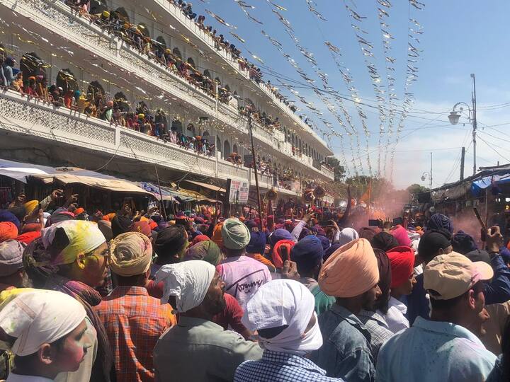 ਸ੍ਰੀ ਅਨੰਦਪੁਰ ਸਾਹਿਬ ਵਿਖੇ ਹੋਲੇ ਮਹੱਲੇ ਦਾ ਅੱਜ ਸਮਾਪਤੀ ਦਿਹਾੜਾ ਹੈ। 