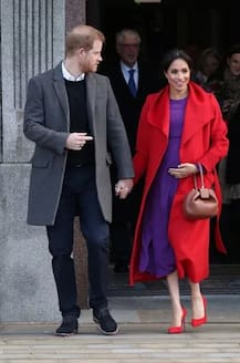 ਆਦਤ ਤੋਂ ਮਜਬੂਰ ਸਸੈਕਸ ਦੀ ਡੱਚੈਸ ਮੇਗਨ ਮਾਰਕਲੇ, ਤਸਵੀਰਾਂ \'ਚ ਦੇਖੋ ਕੀ ਹੈ ਮਾਜਰਾ