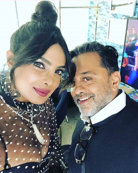 ਇਸ ਦਾ ਜਵਾਬ ਦਿੰਦੇ ਹੋਏ ਪੀਸੀ ਨੇ ਕਿਹਾ, ਜੀ ਹਾਂ ਸੈਕਸ ਚੈਟਿੰਗ ਅਤੇ ਫੇਸਟਾਈਮ ਸੈਕਸ ‘ਚ ਮੈਂ ਯਕੀਨ ਰੱਖਦੀ ਹਾਂ।”