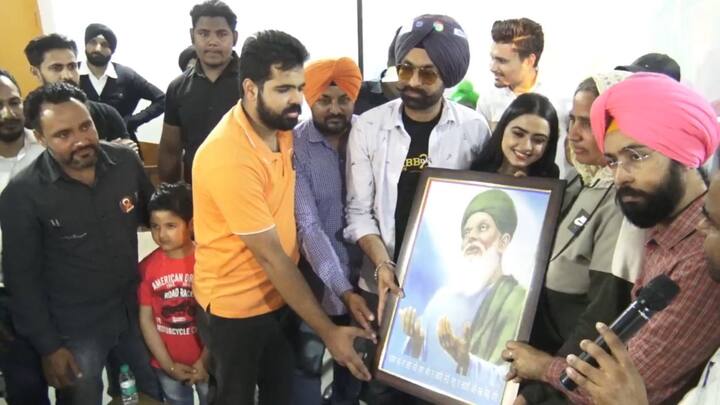ਫ਼ਿਲਮ ‘ਰੱਬ ਦਾ ਰੇਡੀਓ 2’ 29 ਮਾਰਚ ਨੂੰ ਰਲੀਜ਼ ਹੋਵੇਗੀ। 