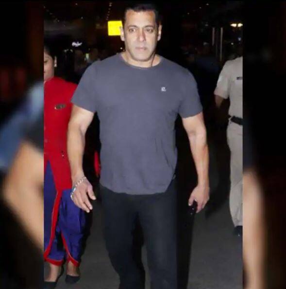 ਇਨ੍ਹਾਂ ਤੋਂ ਇਲਾਵਾ ਸਲਮਾਨ ਕੋਲ ‘ਕਿਕ-2’ ਤੇ ‘ਇੰਸ਼ਾਅੱਲ੍ਹਾ’ ਫ਼ਿਲਮਾਂ ਵੀ ਪਾਈਪਲਾਈਨ ‘ਚ ਹਨ।