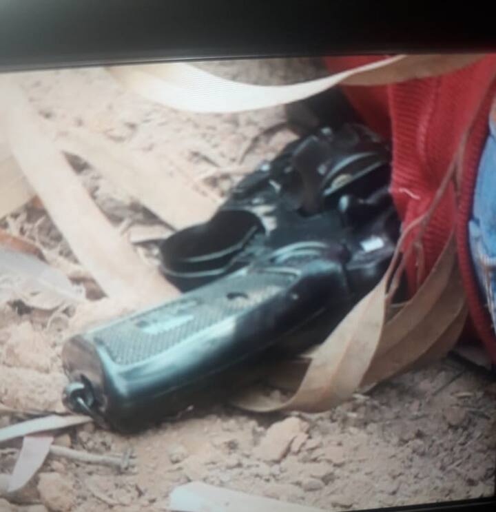 ਨੇਹਾ ਨੂੰ ਮਾਰਨ ਲਈ ਉਸ ਨੇ ਆਪਣੇ 32 ਬੋਰ ਦੇ ਲਾਇਸੈਂਸੀ ਪਿਸਤੌਲ ਦਾ ਇਸਤੇਮਾਲ ਕੀਤਾ। ਐਸਐਸਪੀ ਮੁਤਾਬਕ 2009 ਵਿੱਚ ਨੇਹਾ ਅੱਜ ਤੋਂ 10 ਸਾਲ ਪਹਿਲਾਂ ਡਰੱਗ ਇੰਸਪੈਕਟਰ ਨੇਹਾ ਰੋਪੜ ਤਾਇਨਾਤ ਸਨ।