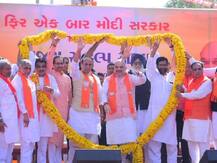 ਨਾਮਜ਼ਦਗੀ ਭਰਨ ਗਏ ਅਮਿਤ ਸ਼ਾਹ ਬਾਰੇ ਬਾਦਲ ਨੇ ਕੀਤੀ ਵੱਡੀ ਭਵਿੱਖਬਾਣੀ