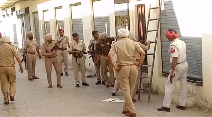 ਇਸੇ ਦੌਰਾਨ ਉਨ੍ਹਾਂ ਨੂੰ ਸੂਚਨਾ ਮਿਲੀ ਕਿ ਮੁੱਲਾਂਪੁਰ ਦਾਖਾ ਬੱਸ ਅੱਡੇ ਨੇੜੇ ਕੁੜੀ ਨੂੰ ਗੋਲ਼ੀ ਮਾਰੀ ਗਈ ਹੈ। 